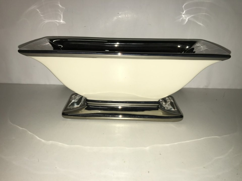 CERAMIC RECTANGLE BOWL CREAM/SILVER Something special